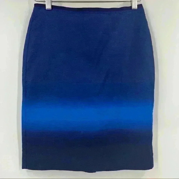 LOFT Ann Taylor Women's Blue Ombre Brunch Pencil Office Skirt Lined Size 4P - Picture 1 of 10